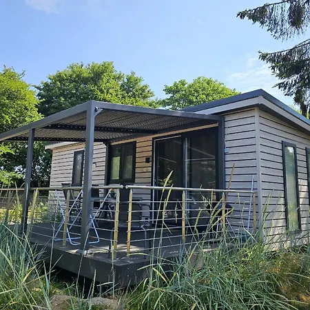 Ostseecamp Luebecker Bucht Steuerbord 샬베우츠