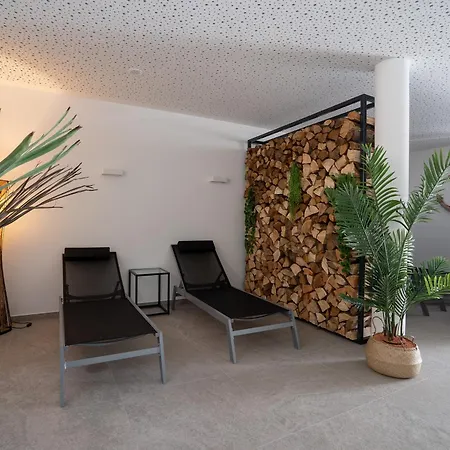 Ostseecamp Luebecker Bucht Steuerbord *